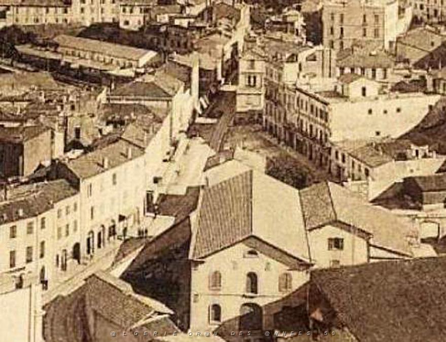 MB c- 02- Rue d Orleans et Place de Nemours.jpg